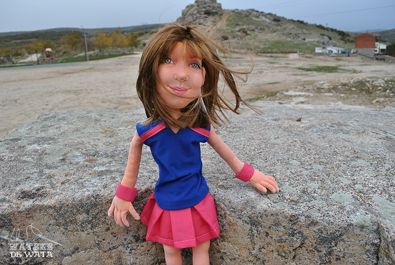 muñeca personalizada de niña con tu cara y vestida