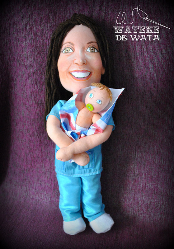 figura personalizada de matrona y bebé hecha a mano de trapo