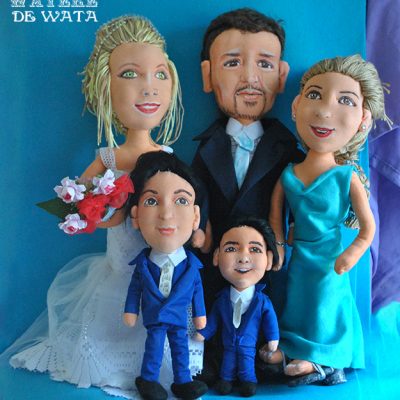 venta de muñecos personalizados boda con familia, hechos a mano, de trapo