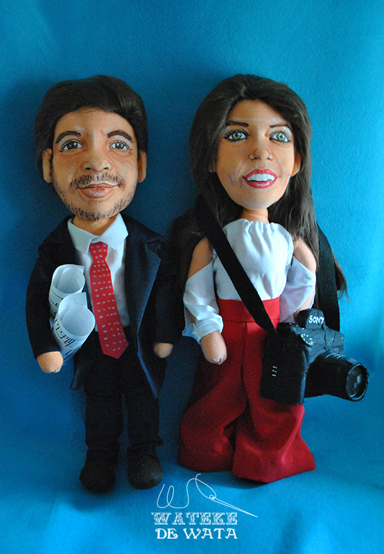 muñecos de profesiones personalizados para bodas, con cara de novios