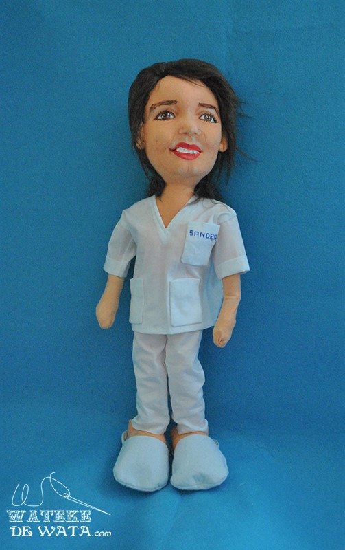 muñecas de oficios con tu cara, figura de enfermera
